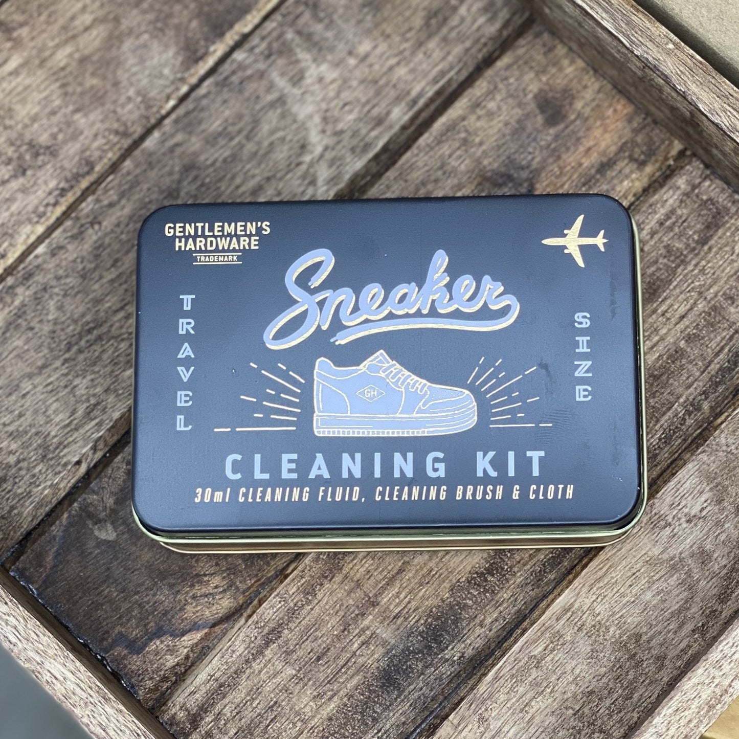 Sneaker cleaning kit